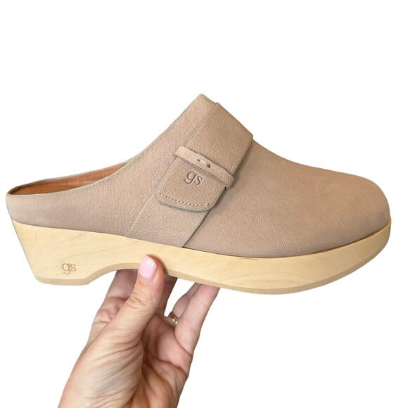 NEW Gentle Souls Kenneth Cole Henley Clog Tan Genuine Leather Cushioned Womens 8 - Picture 1 of 7